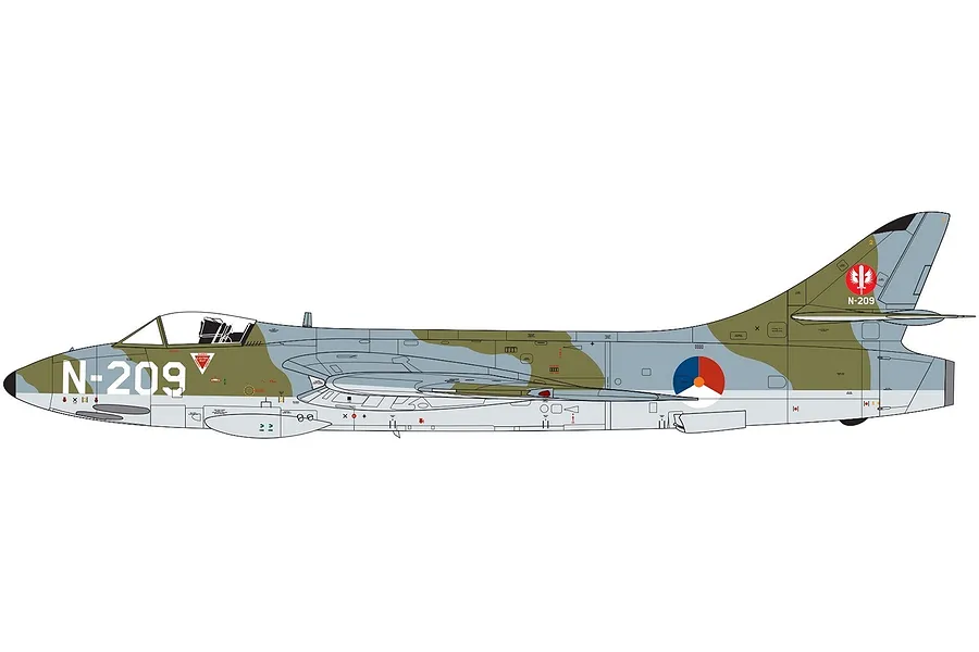 Airfix 1/48 Hawker Hunter F.6 Fighter Scaled Plastic Model Kit image 45642
