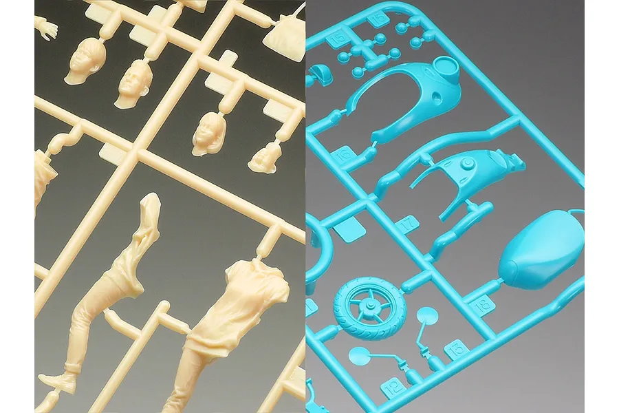 Tamiya 1/24 Campus Friends Set II Scaled Plastic Model Kit image 47500