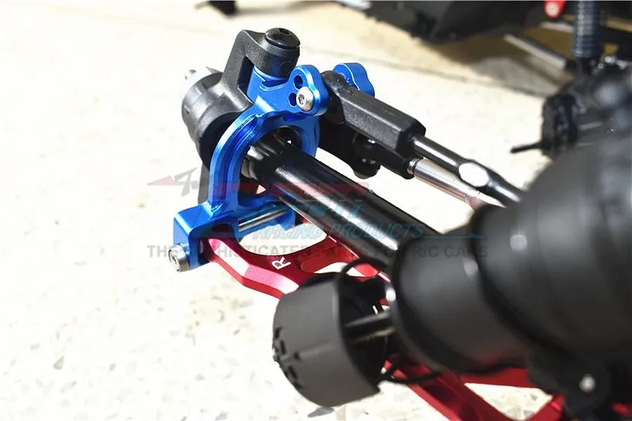 GPM Red Aluminium Front Steering Hub Carriers 2Pcs w/ Hardware image 47690