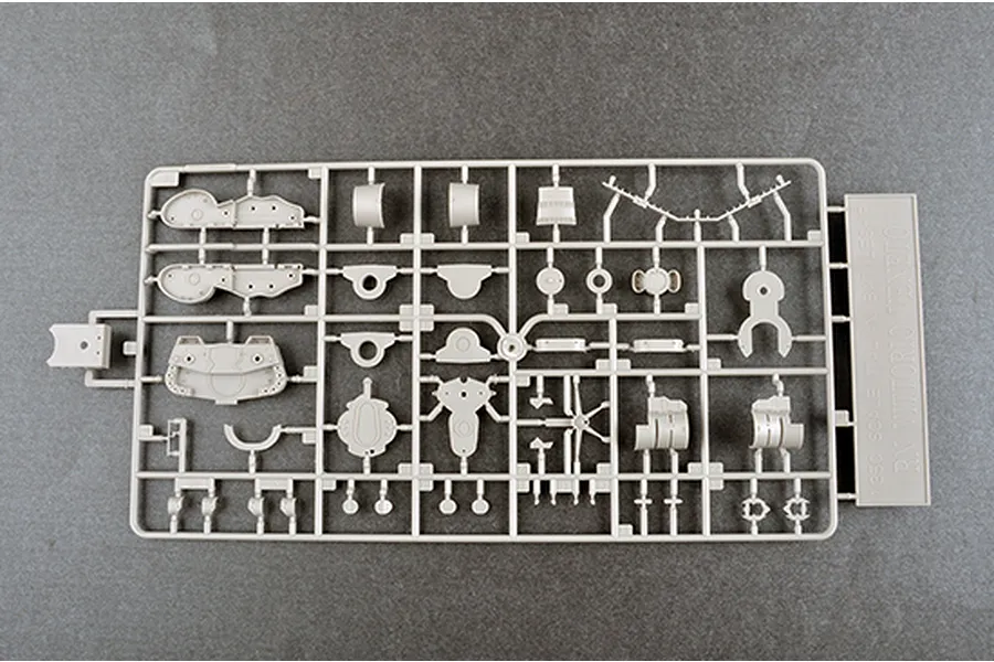 Trumpeter 1/350 Italian 1940 RN Vittorio Veneto Navy Battleship Scaled Model Kit image 49495