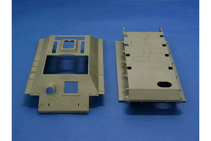 Trumpeter 1/16 1944 T-34/85 Type 147 Factory Medium Tank Scaled Plastic Model Kit image 49985