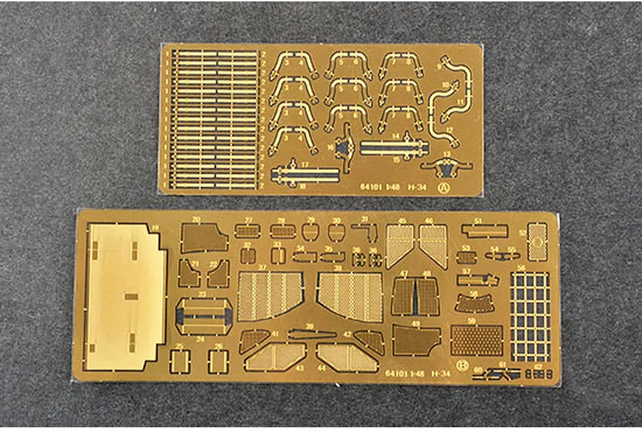 Trumpeter 1/48 US HH-34J Air Force Rescue Helicopter Scaled Plastic Model Kit image 50098