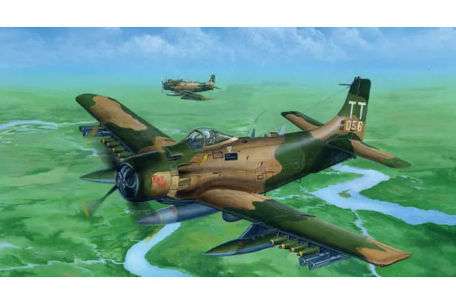 Trumpeter 1/32 Douglas A-1J AD-7 Skyraider Bomber Scaled Plastic Model Kit image 50592