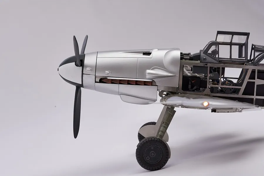 Artesania Latina 1/16 German WWII Messerschmitt Bf109G Scaled Metal Model Kit image 51494