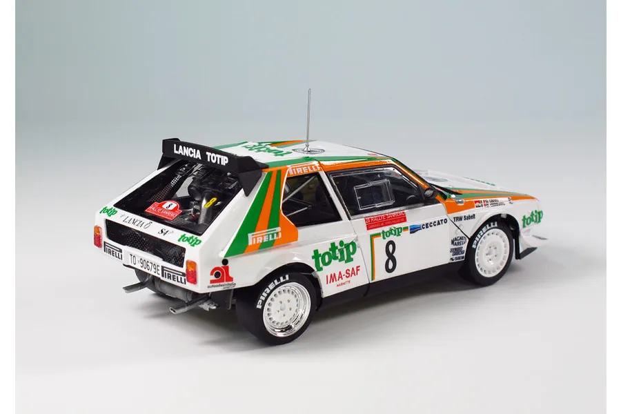 NuNu 1/24 Lancia Delta S4 &amp;#039;86 (Sanremo Rally) Scaled Plastic Model Kit image 52914
