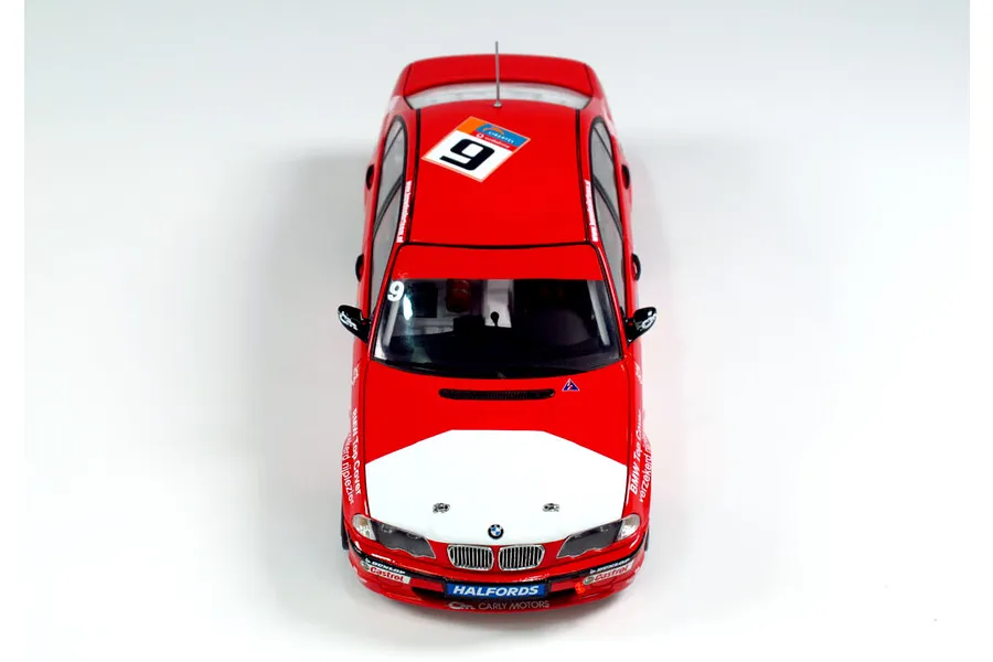 NuNu 1/24 BMW 320i E46 (Super Production DTCC 2001 Winner) Scaled Plastic Model Kit image 53011