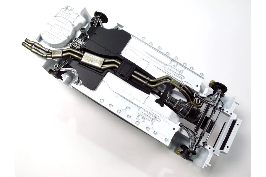 NuNu 1/24 BMW 320i E46 (Super Production DTCC 2001 Winner) Scaled Plastic Model Kit image 53014