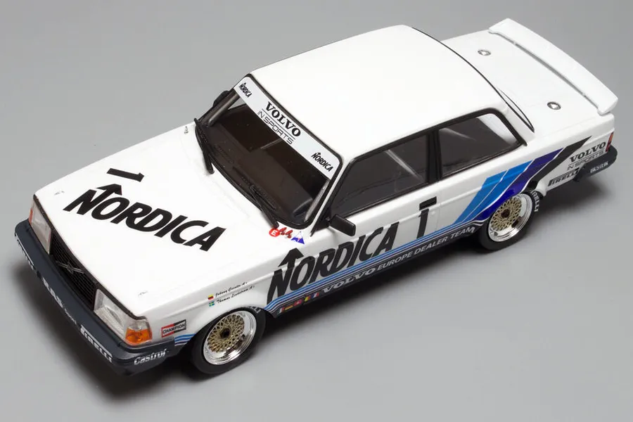 NuNu 1/24 Volvo 240 Turbo &amp;#039;86 (ETCC Hockenheim Winner) Scaled Plastic Model Kit image 53133