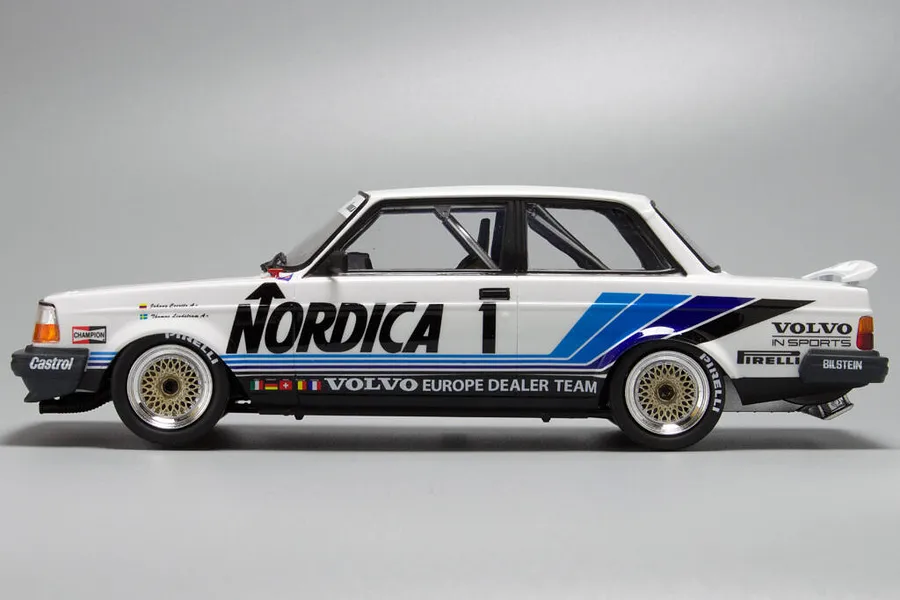 NuNu 1/24 Volvo 240 Turbo &amp;#039;86 (ETCC Hockenheim Winner) Scaled Plastic Model Kit image 53135