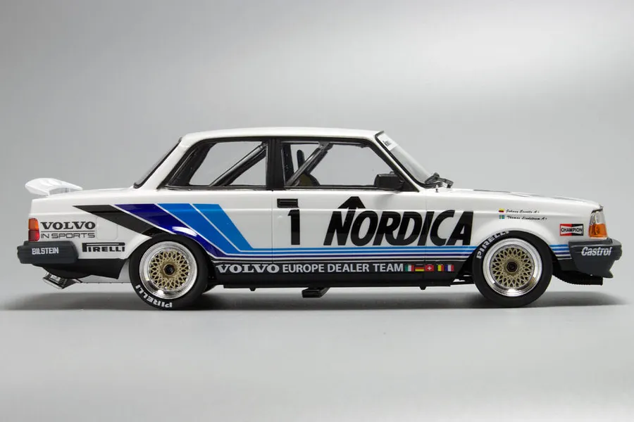 NuNu 1/24 Volvo 240 Turbo &amp;#039;86 (ETCC Hockenheim Winner) Scaled Plastic Model Kit image 53136
