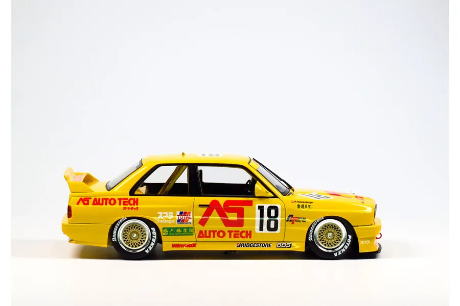 NuNu 1/24 BMW E30 &amp;#039;93 (JTC &amp;amp; &amp;#039;91 Mancau GP Auto Tech &amp;amp; NE24014 Detail Up Parts Set) Scaled Plastic Model Kit image 53144