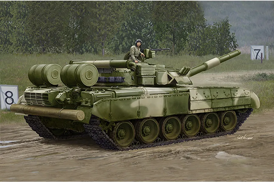 Trumpeter 1/35 Russian T-80UD MBT Battle Tank Scaled Plastic Model Kit image 53219