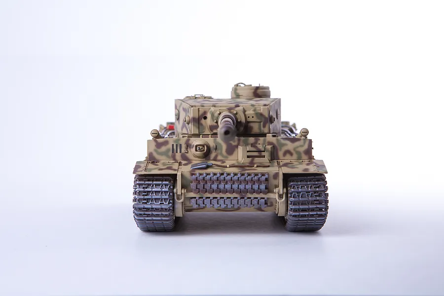 Academy 1/35 German Tiger-I &amp;quot;Operation Citadel&amp;quot; (Early Version) Tank Scaled Plastic Model Kit image 54464