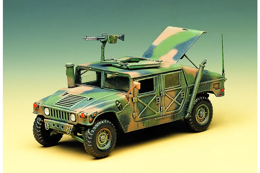 Academy 1/35 U.S. M-1024 Armoured Carrier Scaled Plastic Model Kit image 54949