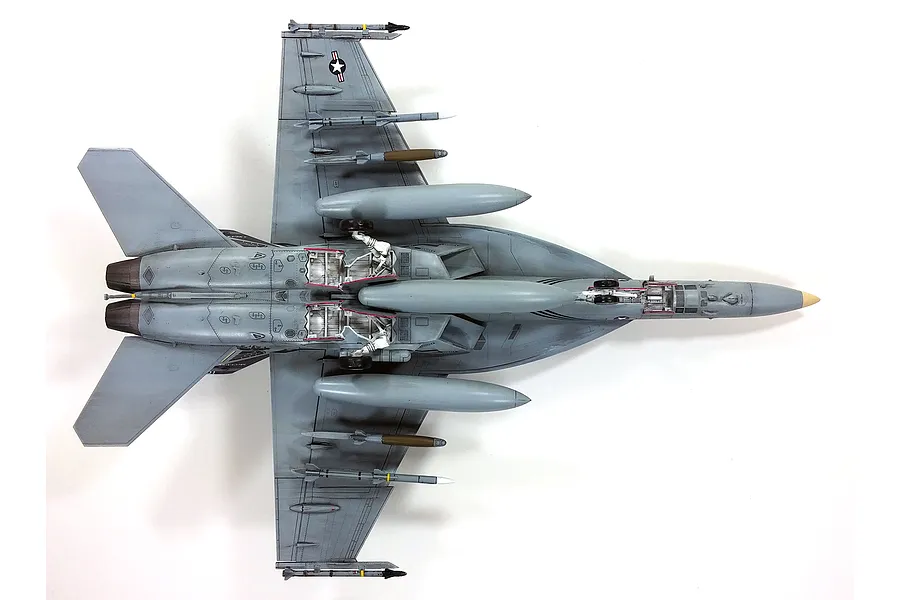 Academy 1/72 USN F/A-18E VFA-143 &amp;quot;Pukin Dogs&amp;quot; Super Hornet Scaled Plastic Model image 54983