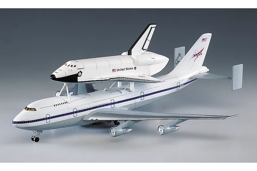 Academy 1/288 Space Shuttle &amp;amp; 747 Carrier Scaled Plastic Model Kit image 54995