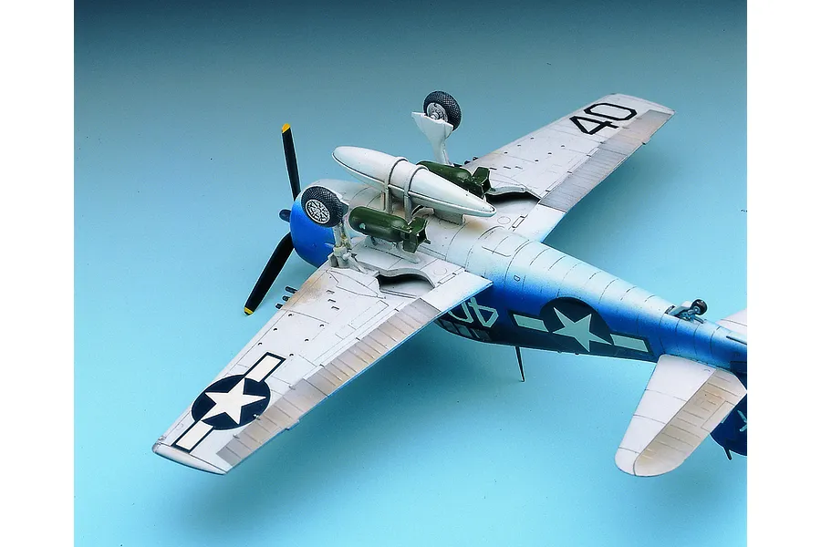 Academy 1/72 USN WWI F6F-3/5 Hell Cat Fighter Scaled Plastic Model Kit image 3