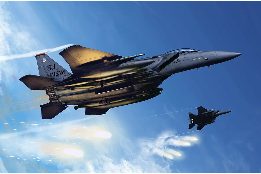 Academy 1/72 USAF F-15E &amp;quot;333rd Fighter Squadron&amp;quot; Fighter Scaled Plastic Model Kit image 55486