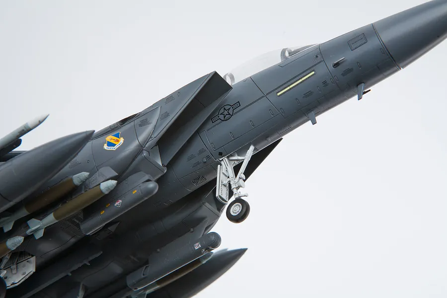 Academy 1/72 USAF F-15E &amp;quot;333rd Fighter Squadron&amp;quot; Fighter Scaled Plastic Model Kit image 55490