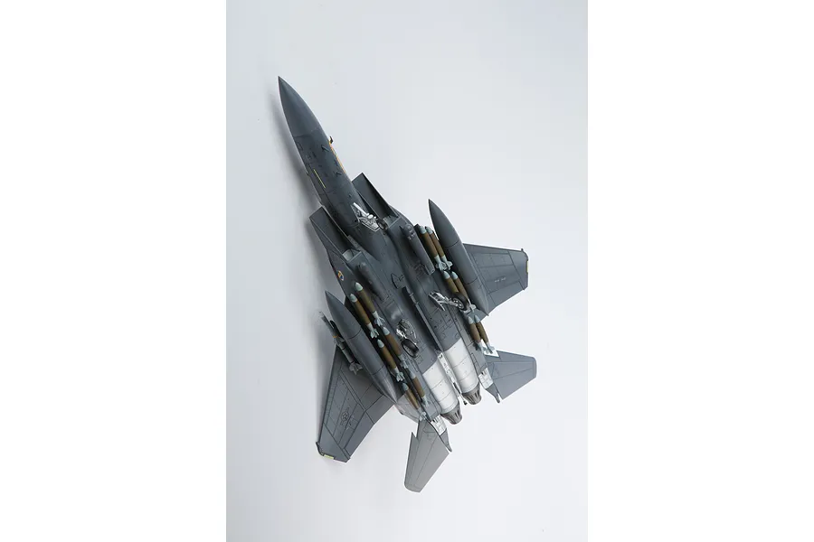 Academy 1/72 USAF F-15E &amp;quot;333rd Fighter Squadron&amp;quot; Fighter Scaled Plastic Model Kit image 55504