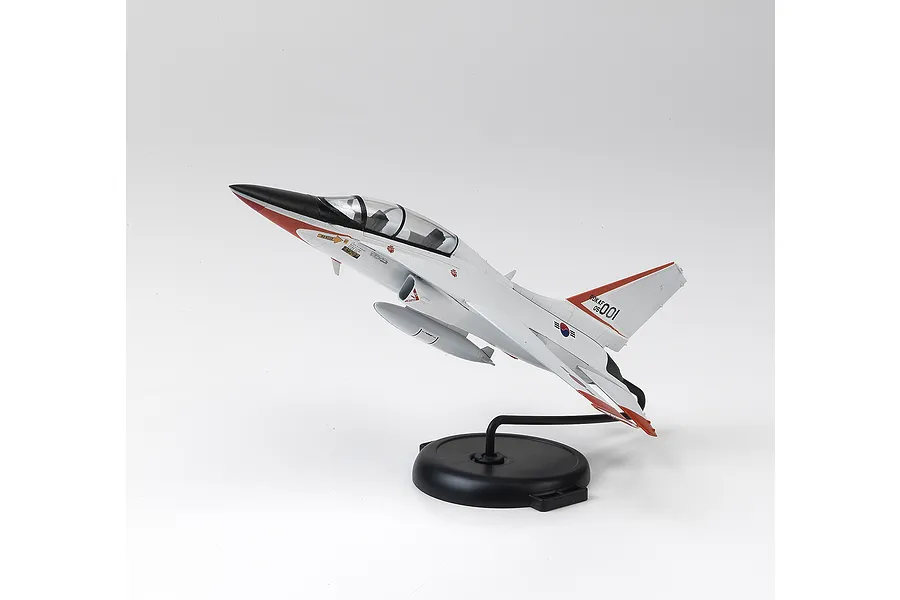 Academy 1/72 Rokaf T-50 Advanced Trainer PAK FA MCP Scaled Plastic Model Kit image 4