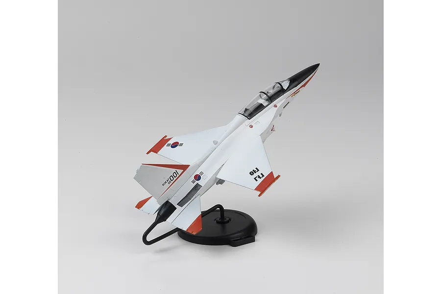 Academy 1/72 Rokaf T-50 Advanced Trainer PAK FA MCP Scaled Plastic Model Kit image 7