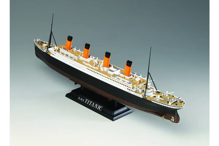 Academy 1/700 RMS Titanic &amp;quot;Centenary Anniversary&amp;quot; MCP Ship Scaled Plastic Model Kit image 55684