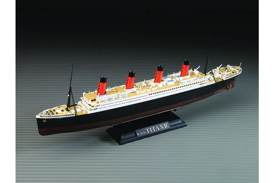 Academy 1/700 RMS Titanic &amp;quot;Centenary Anniversary&amp;quot; MCP Ship Scaled Plastic Model Kit image 55688