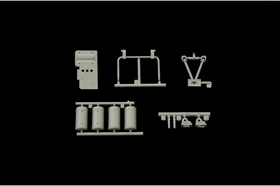 Italeri 1/24 Man F8 19.321 Truck Scaled Plastic Model Kit image 59157