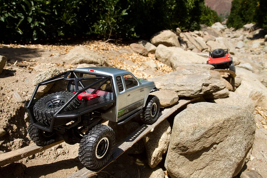 Axial SCX10 Trail Honcho RC Rock Crawler Electric 4WD 1/10 Scale RTR image 5923