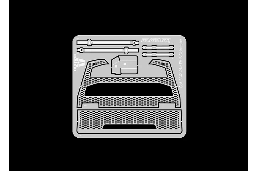 Italeri 1/24 Volvo F16 Globetrotter Medium Roof Truck Scaled Plastic Model Kit image 59235