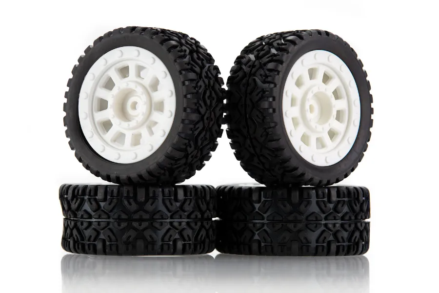 UDI 1.4&amp;quot; Rally Tyres on Spoke White Rims - Wheels 4Pcs image 59430
