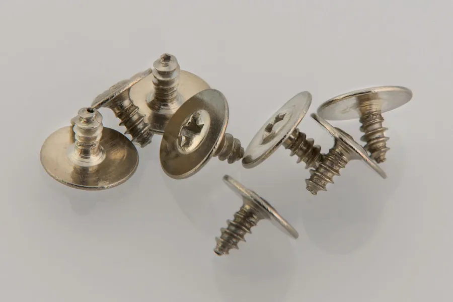 UDI 2.3x5.7mm Coarse Thread Button Head Washer Screws 8Pcs image 59445