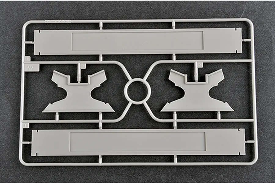 A grey plastic model kit sprue containing two display stand bases and two rectangular support plates for a 1/350 scale ship model.