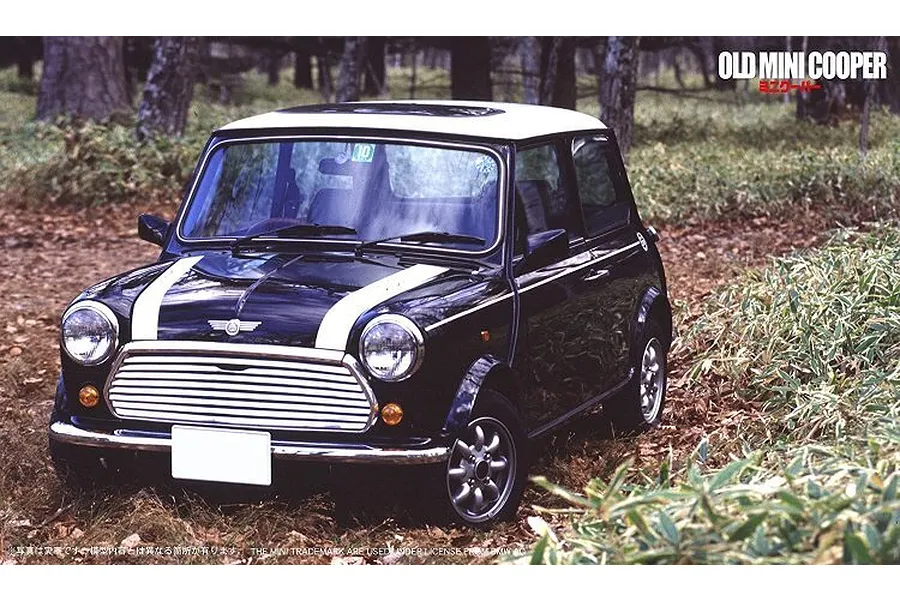 Fujimi Rover Mini Cooper Scaled Plastic Model Kit image 60883