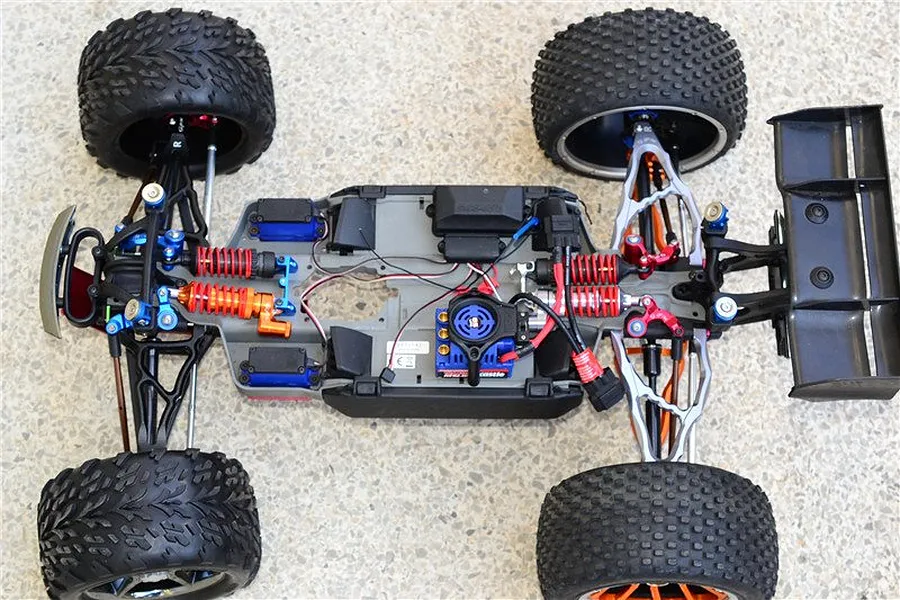 GPM Blue Aluminium Traxxas E-Revo Rear Rocker Arm Set w/ Hardware image 3