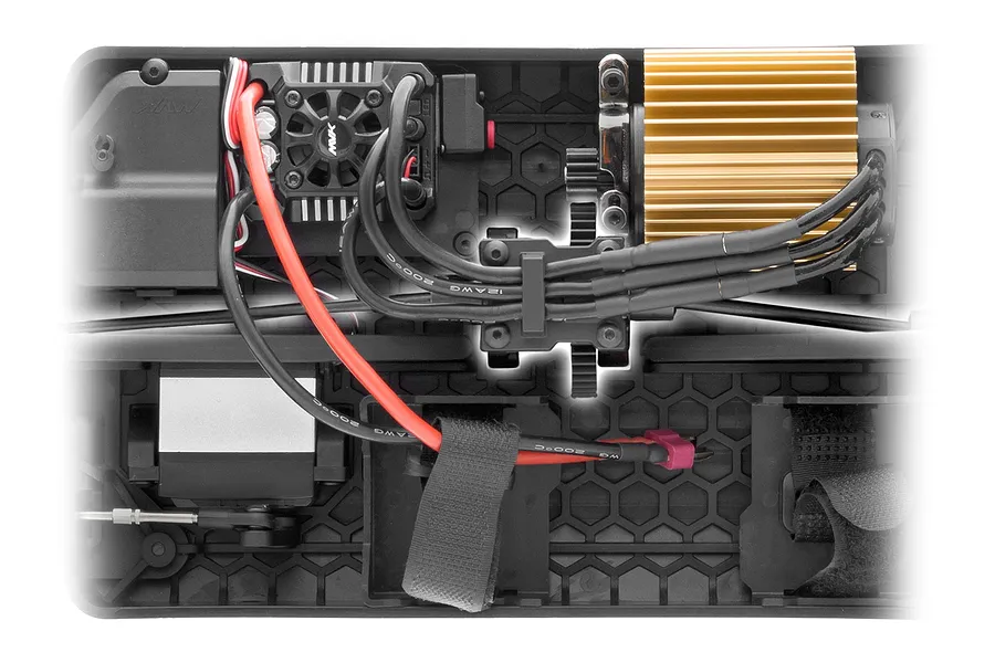 Maverick Quantum R Flux 4S RC Muscle Car Electric Brushless 4WD 1/8 Scale RTR - Black/Red image 67275
