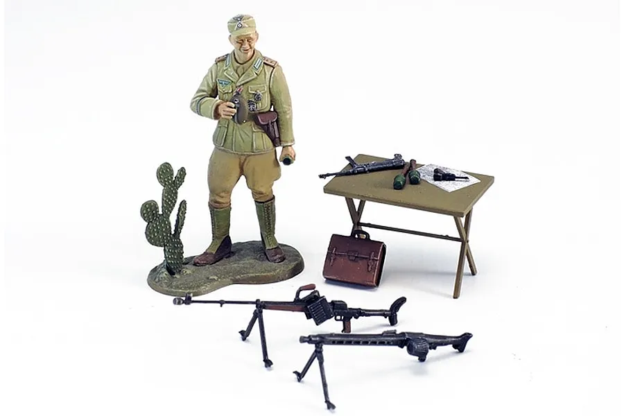 Tamiya 1/35 German Horch KFZ.15 &amp;quot;North Africa Campaign&amp;quot; Scaled Plastic Model Kit image 4