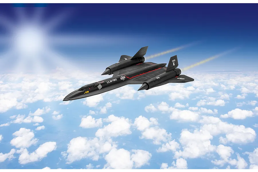 Revell 1/110 SR-71 Blackbird Easy-Click Scaled Plastic Model Kit image 70031