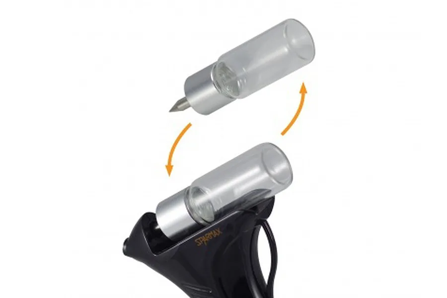 A diagram showing a Sparmax Flyer airbrush paint bottle being attached to the main airbrush unit with orange arrows indicating the motion.