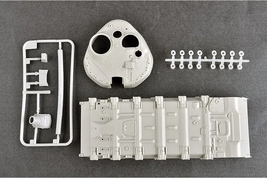 Trumpeter 1/35 Russian T-72B3 w/ 4S24 Soft Case ERA &amp;amp; Grating Armour Scaled Plastic Model Kit image 74253