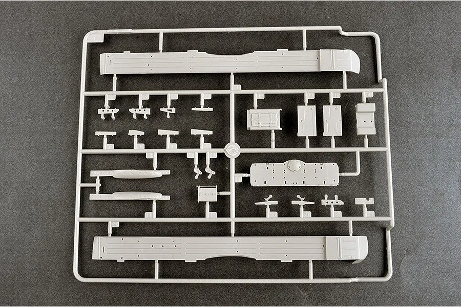 Trumpeter 1/35 Russian T-72B3 w/ 4S24 Soft Case ERA &amp;amp; Grating Armour Scaled Plastic Model Kit image 74258