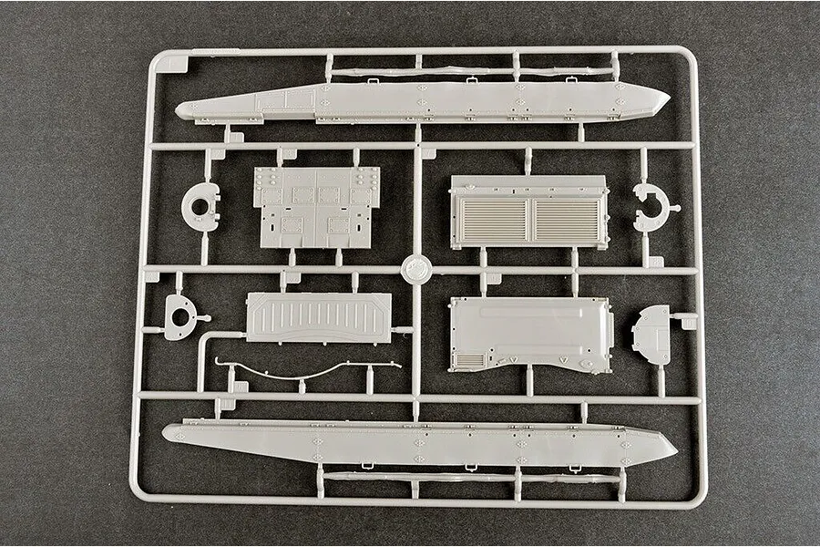 Trumpeter 1/35 Russian T-72B3 w/ 4S24 Soft Case ERA &amp;amp; Grating Armour Scaled Plastic Model Kit image 74259