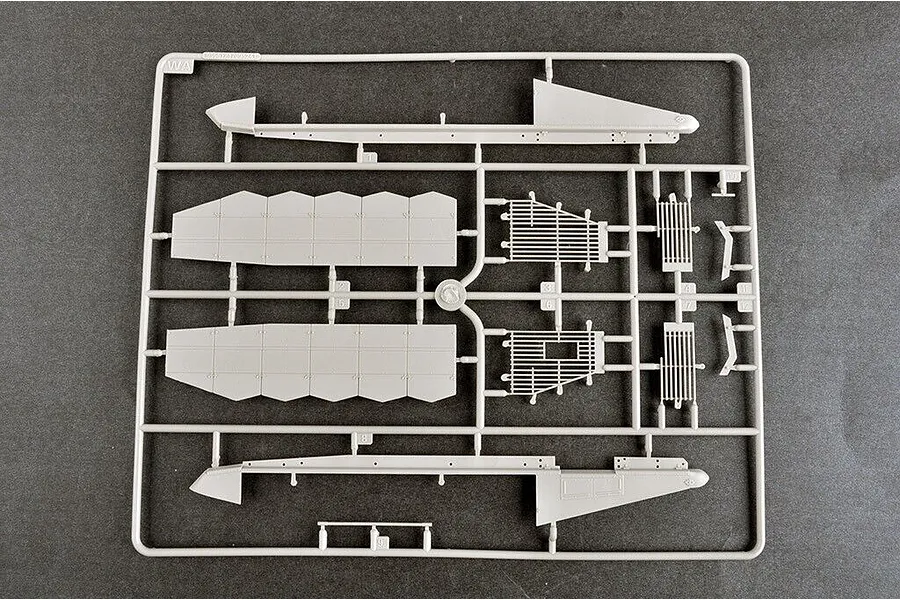 Trumpeter 1/35 Russian T-72B3 w/ 4S24 Soft Case ERA &amp;amp; Grating Armour Scaled Plastic Model Kit image 74260