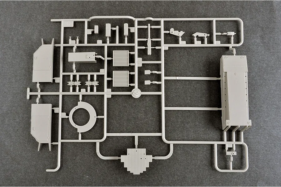 Trumpeter 1/35 Soviet Object 490B Prototype Tank Scaled Plastic Model Kit image 74301