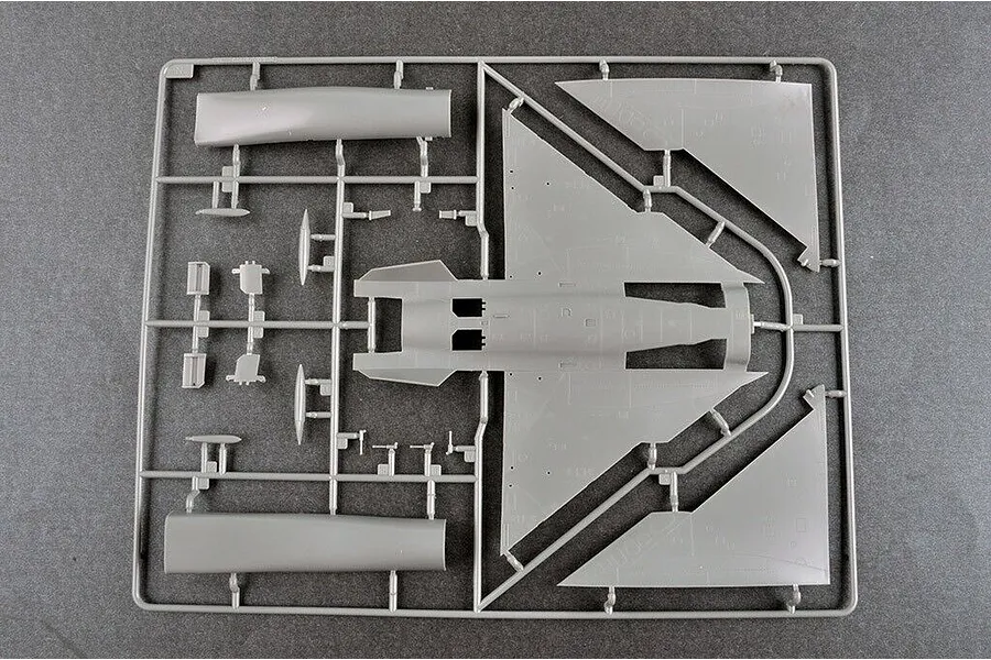 Trumpeter 1/48 PLAAF J-10C Vigorous Dragon Jet Scaled Plastic Model Kit image 74365