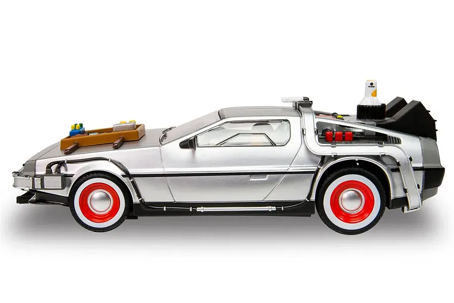 Scalextric 1/32 DeLorean &amp;quot;Back to the Future III&amp;quot; Slot Car image 76387