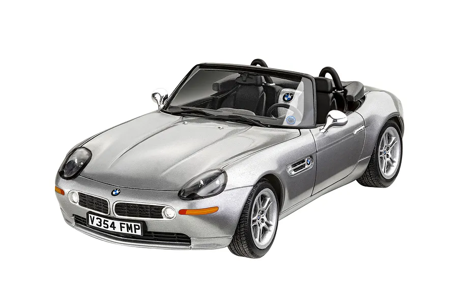Revell 1/24 BMW Z8 &amp;quot;The World Is Not Enough&amp;quot; James Bond 007 Gift Set Scaled Plastic Model Kit image 80853