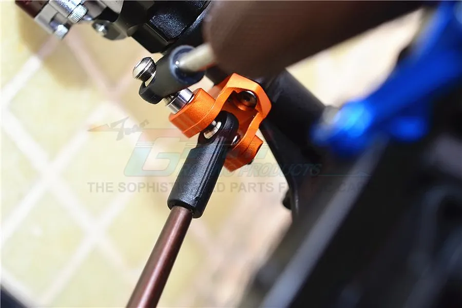 GPM Red Aluminium Rear Axle Linkage Mount Set image 3