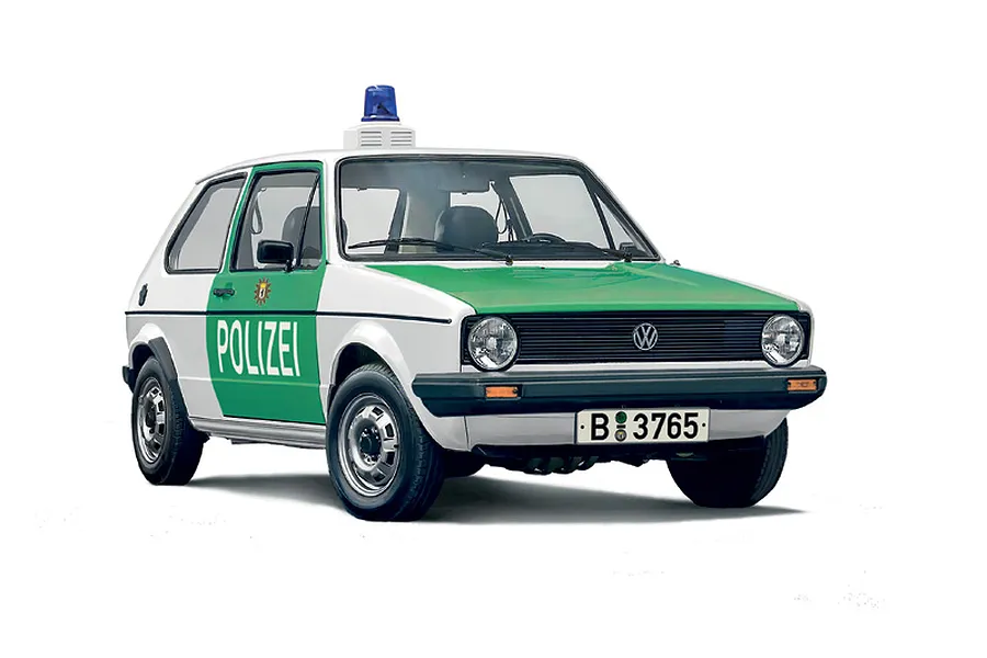 Italeri 1/24 1978 VW Golf Polizei Scaled Plastic Model Kit image 2